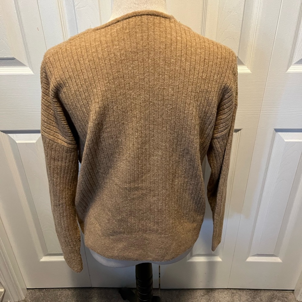 Madewell size S Oversized Women's Tan Button-Up Sweater - Picture 10 of 16